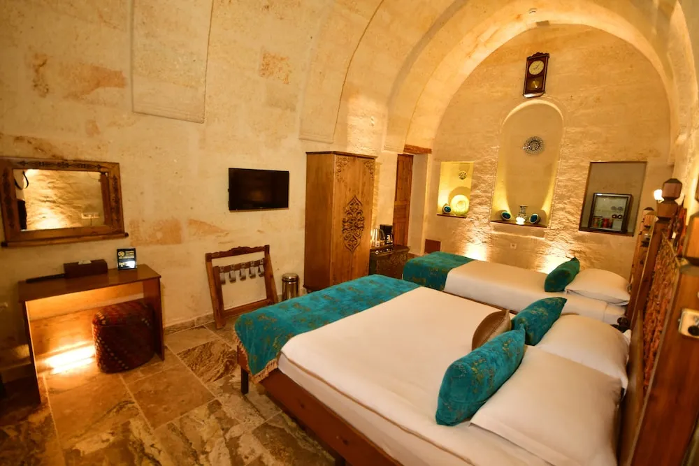 Deluxe Üç Kişilik Oda, Özel Banyo