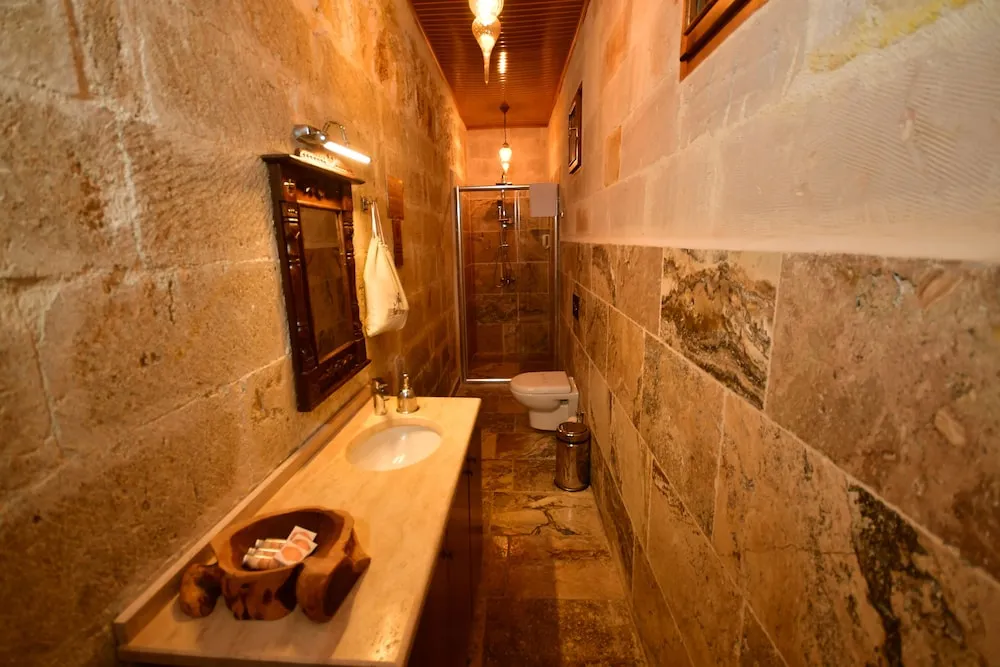 Deluxe Üç Kişilik Oda, Özel Banyo