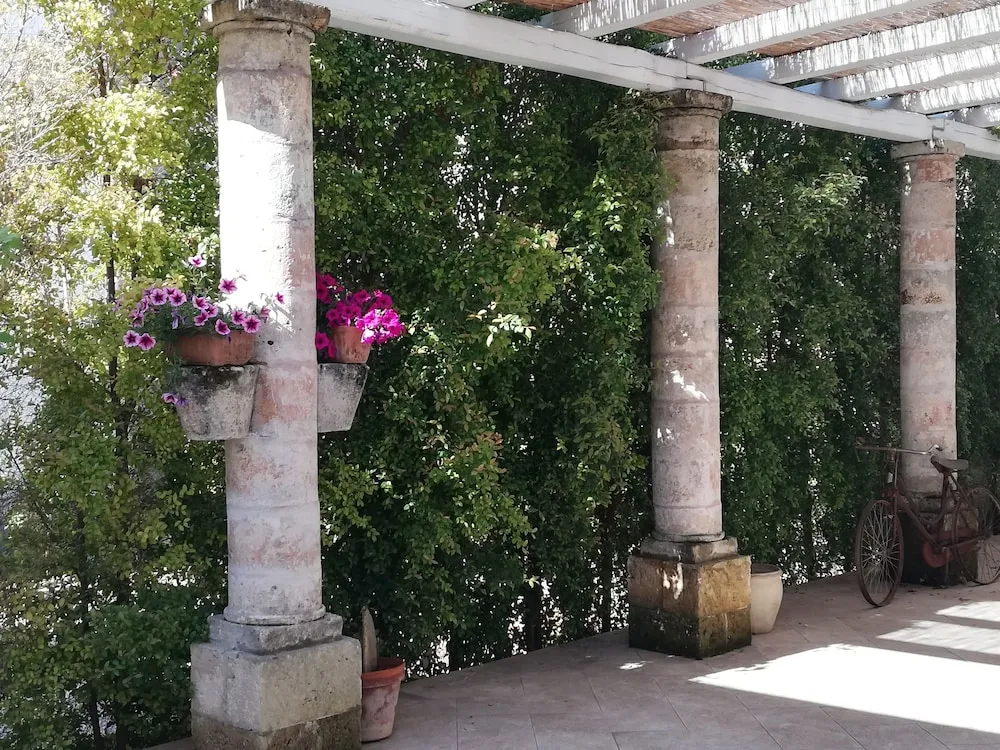 Agorà Suites & Apartments