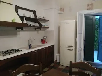 Agorà Suites & Apartments