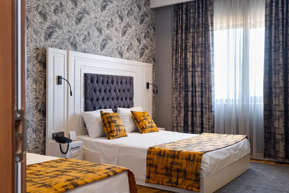 Standard Üç Kişilik Oda