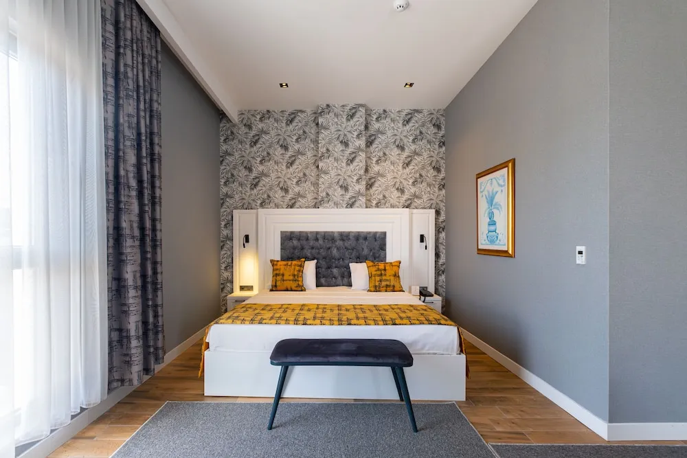 Superior Oda