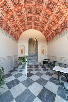 Palazzo Vergine I Due Mari