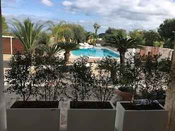 Carone Suite - Charme & Pool