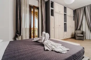Holiday Gli Archi