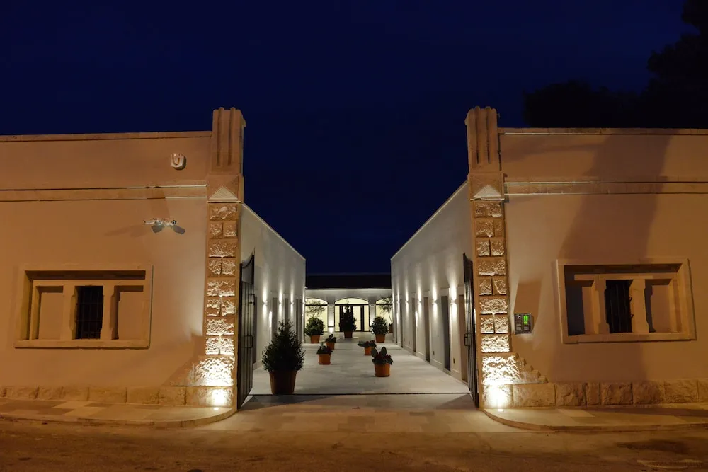 Domus Antiqua Residence