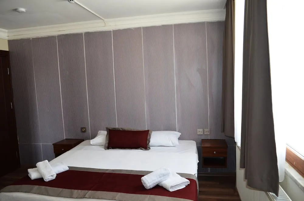 Standard Tek Büyük Yataklı Oda, Şehir Manzaralı