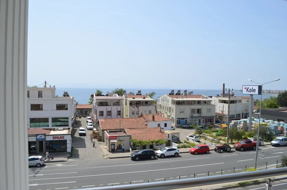 Standard Üç Kişilik Oda, Şehir Manzaralı