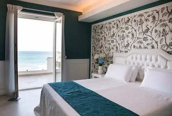 Bianco Riccio Suite Hotel
