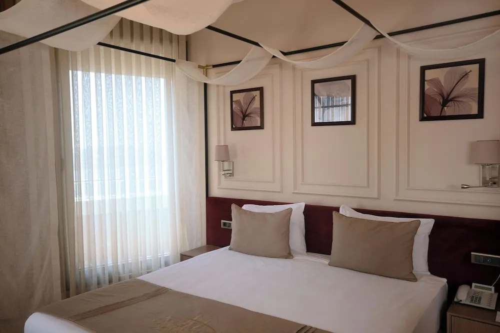 Comfort Oda, Sigara İçilmez, Deniz Manzaralı