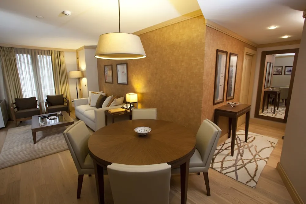 Deluxe Süit, Sigara İçilmez, Deniz Manzaralı