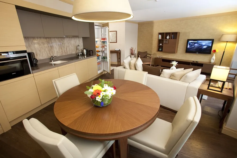 Deluxe Süit, Sigara İçilmez, Deniz Manzaralı