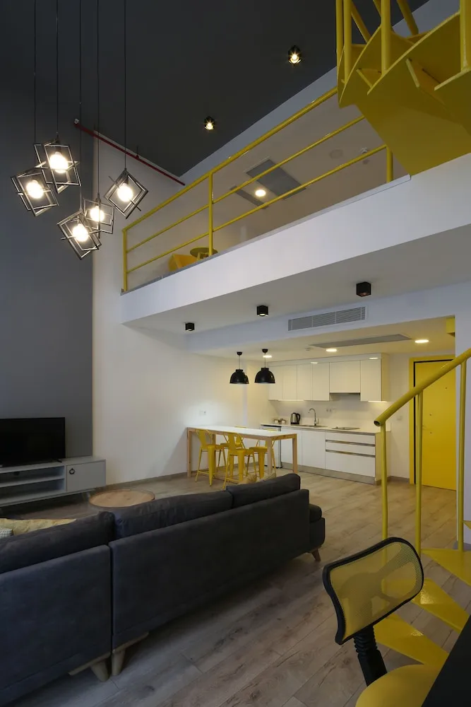 Grand Dubleks, Bahçe Manzaralı