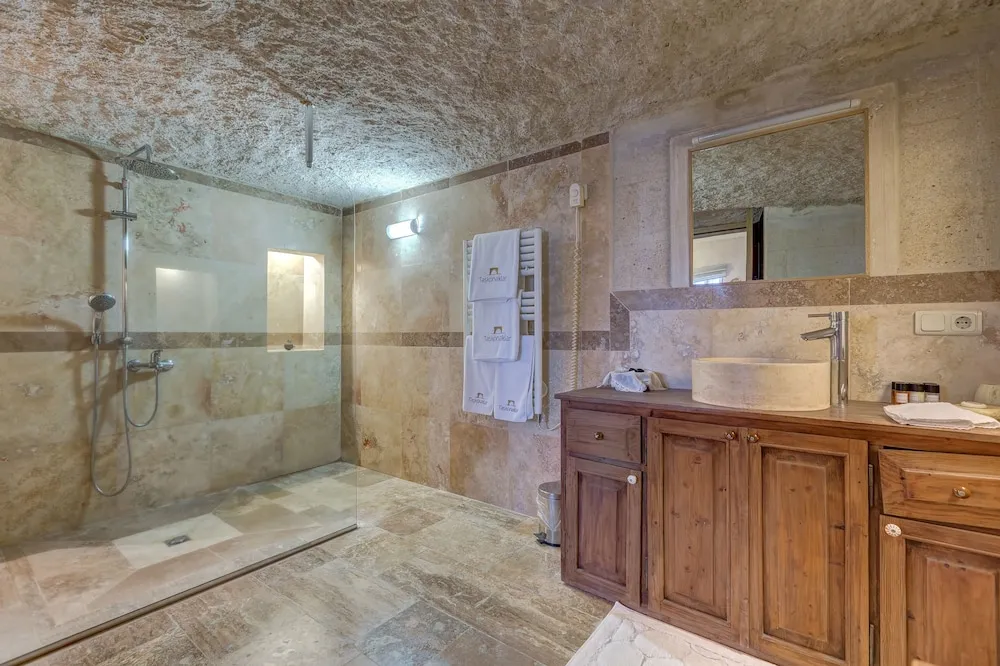 One Room Suit, with Balcony