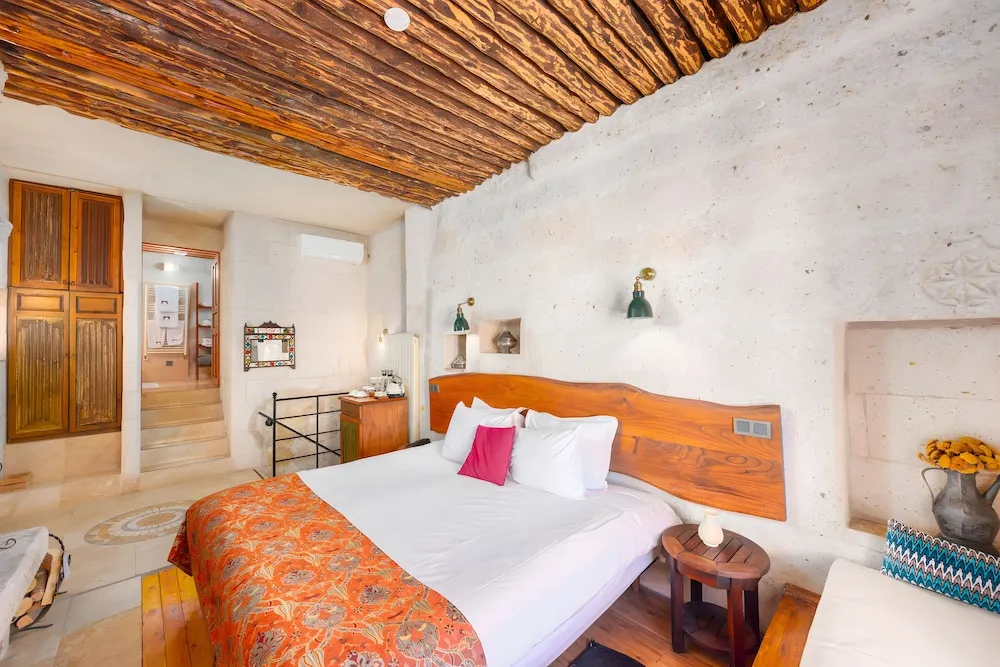 Deluxe Room, Outdoor with Jet Hot Tub