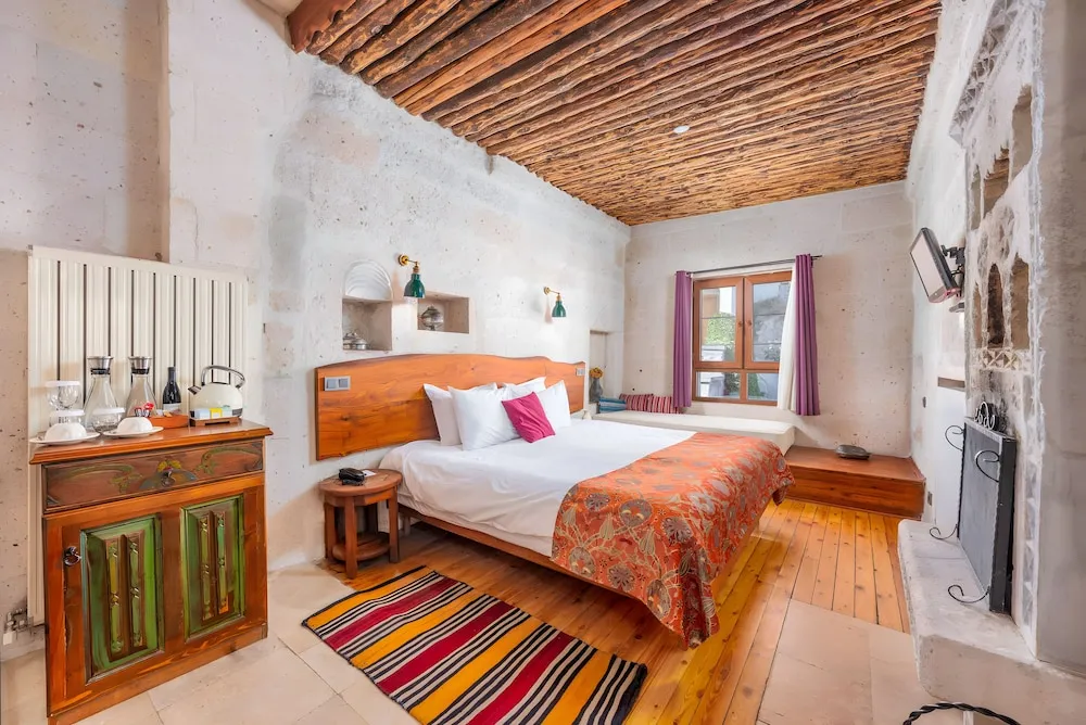 Deluxe Room, Outdoor with Jet Hot Tub