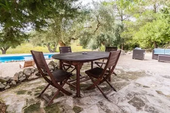Trullo Pietra Antica