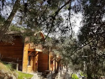 Serdivan Konak Otel Narli Tesisleri