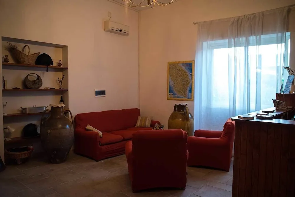 Lobi oturma alanı