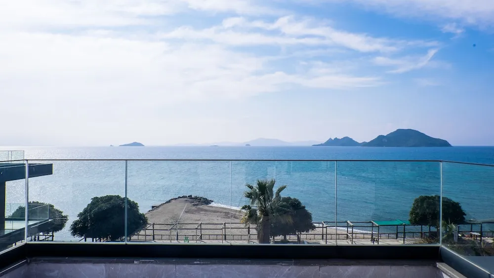 Exclusive Daire, Deniz Manzaralı