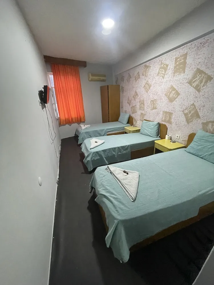 Üç Kişilik Oda, Özel Banyo