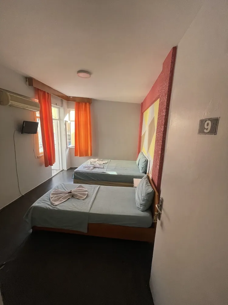 Tek Büyük Yataklı Oda, Özel Banyo