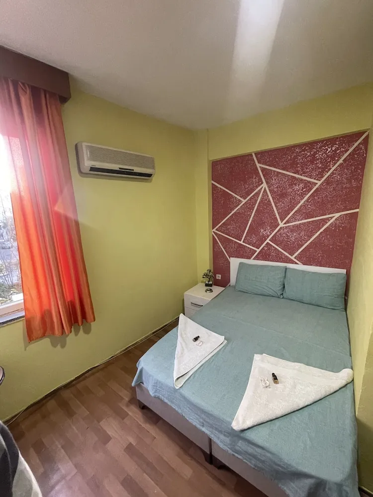 Tek Büyük Yataklı Oda, Özel Banyo