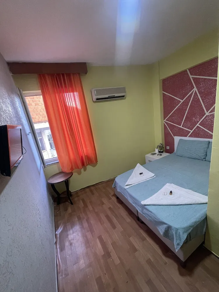 Tek Büyük Yataklı Oda, Özel Banyo