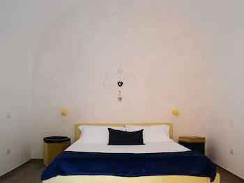 Suite Home Trani Old Town