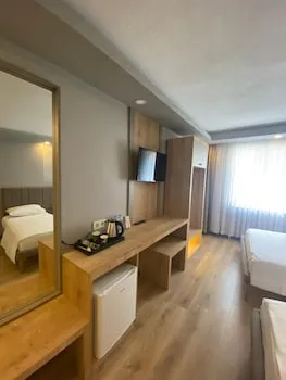 Evim Hotel