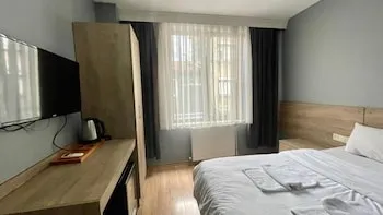 Rozza Hotel