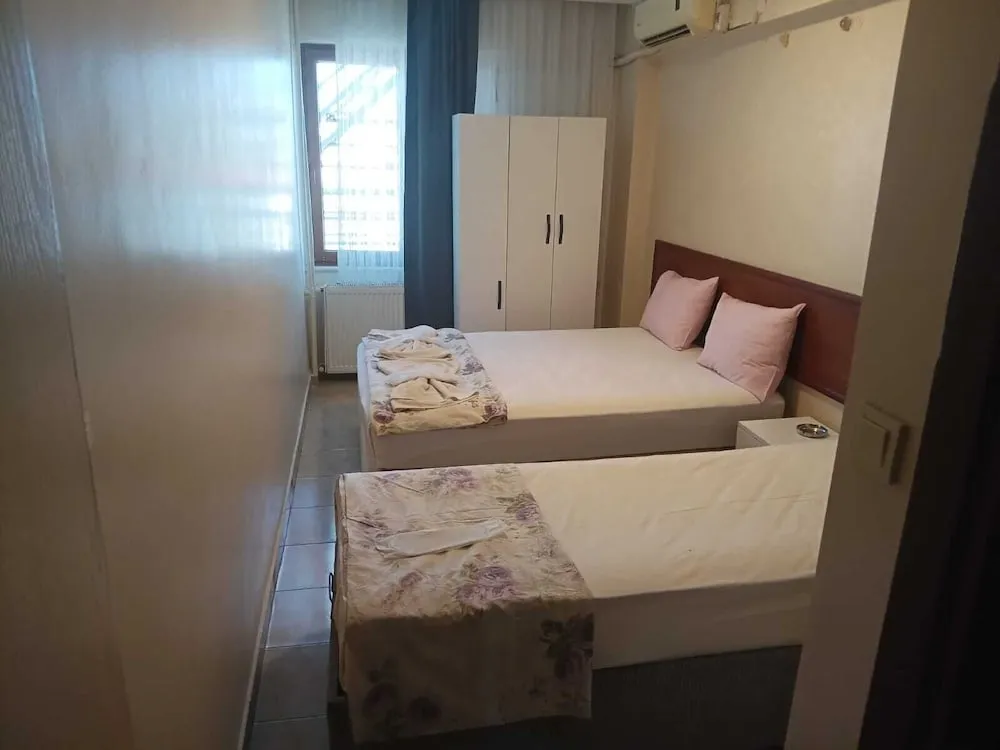 Standard Üç Kişilik Oda, 1 Yatak Odası, Sigara İçilmez, Şehir Manzaralı