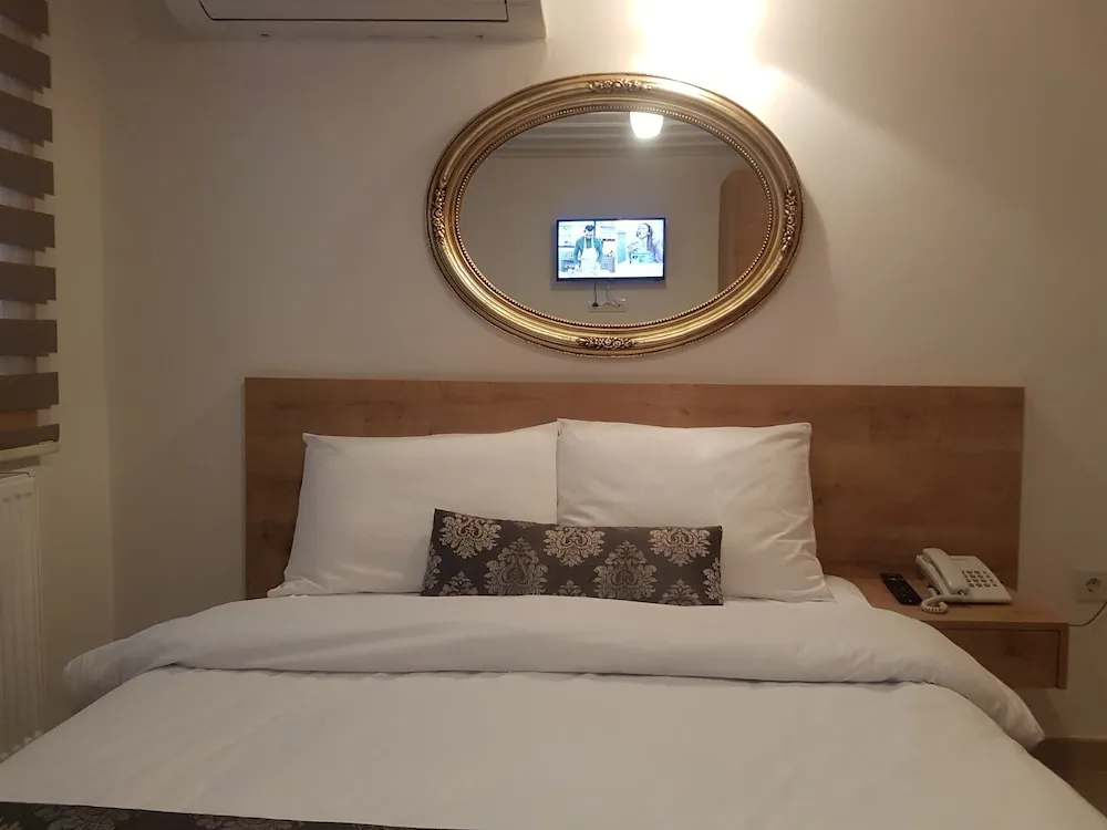 Economy Tek Büyük Yataklı Oda