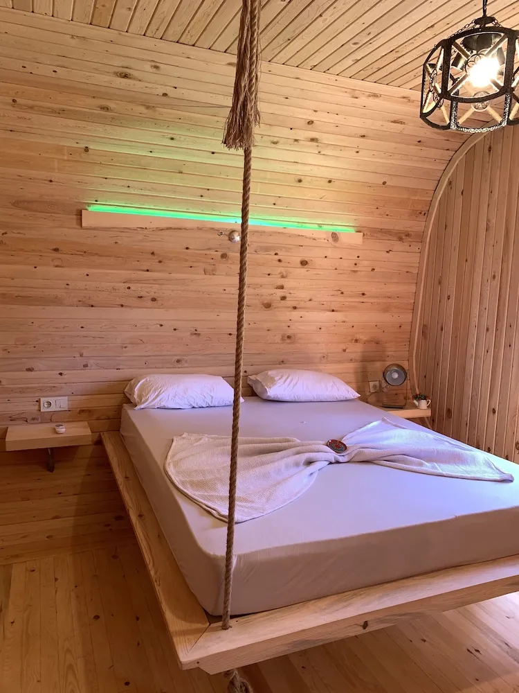 Design Oda, 1 Büyük (Queen) Boy Yatak, Dağ Manzaralı, Dağ Yamacı
