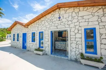 Risus Garden Marina Hotel
