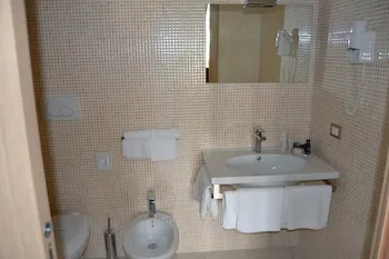Villa Hermosa Resort