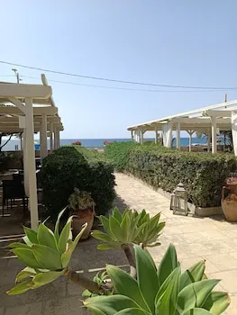 La Giara Resort