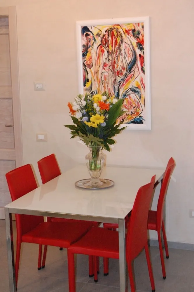 Odada yemek servisi