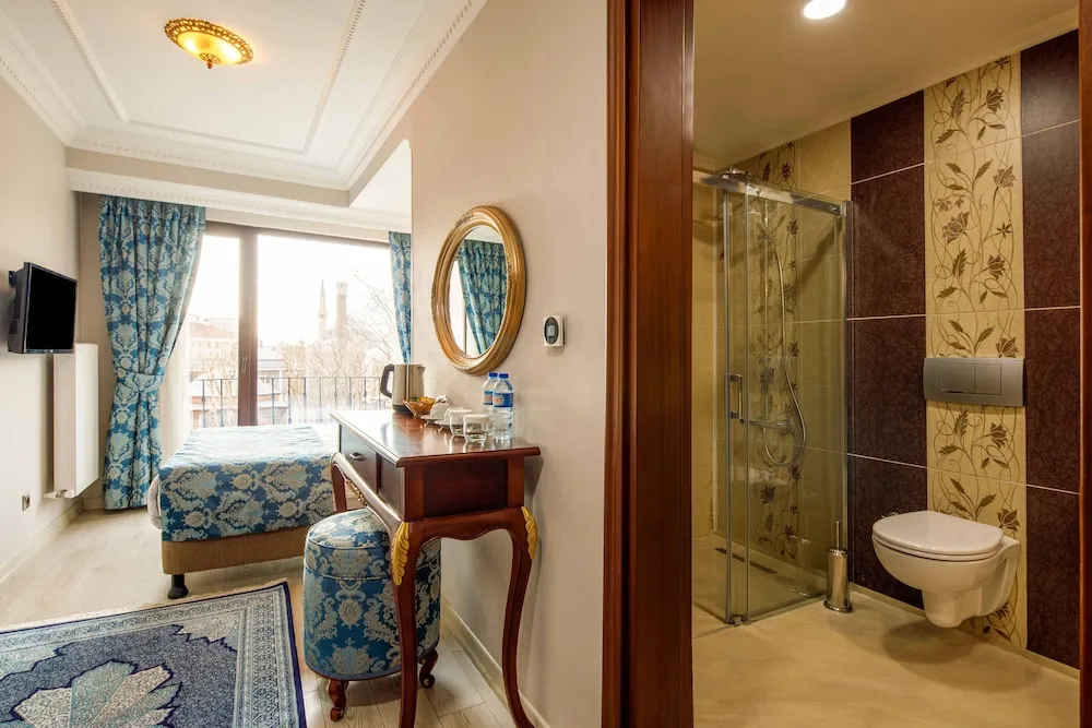Superior Tek Büyük veya İki Ayrı Yataklı Oda, Balkon