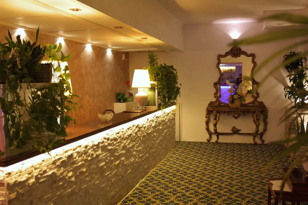 Giriş/çıkış büfesi