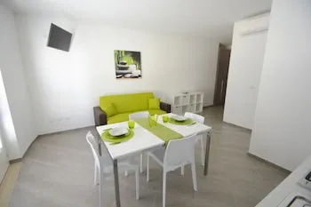 Hypogeum Suites & Apartments
