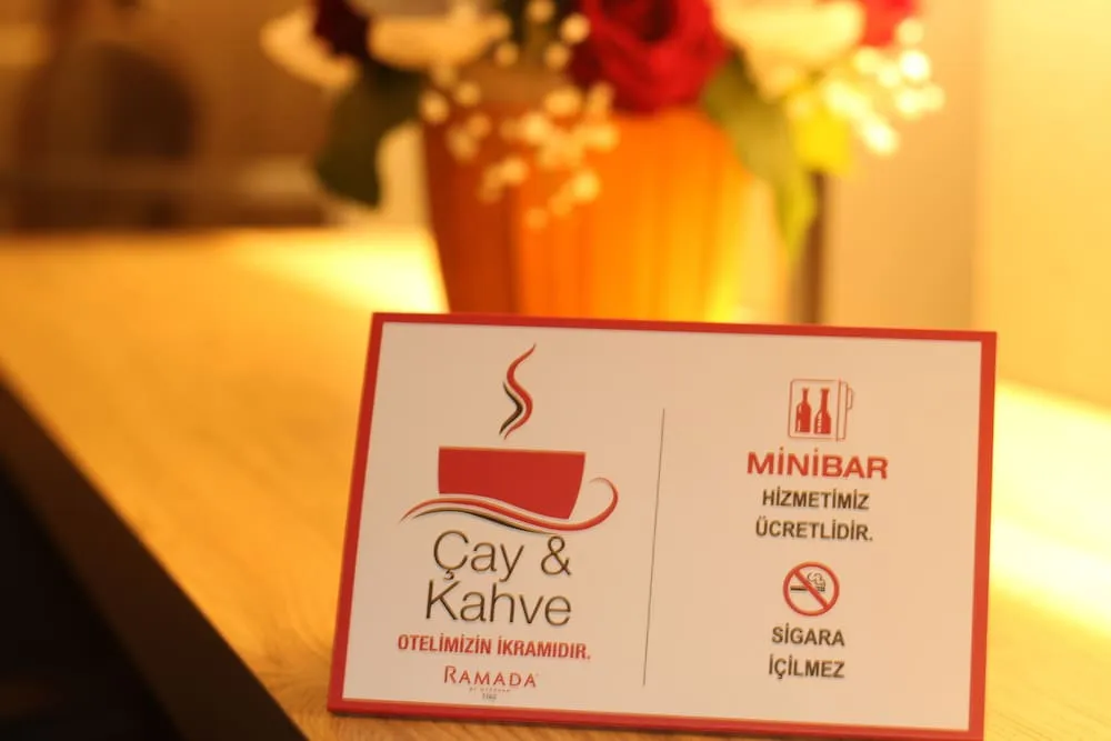 Deluxe Oda, 1 Büyük (Queen) Boy Yatak, Sigara İçilmez