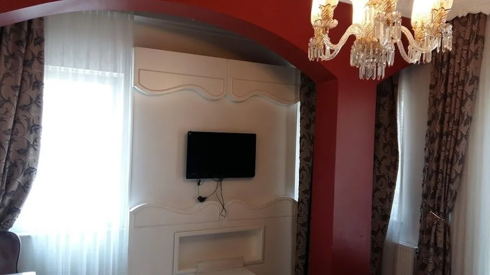 Standard Büyük Yataklı Tek Kişilik Oda