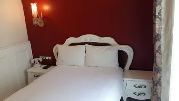 Azade Butik Otel