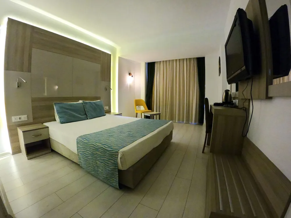 Standard Tek Büyük Yataklı Oda, Deniz Manzaralı