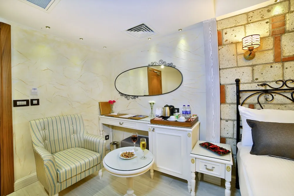 Basement Economic Double Room