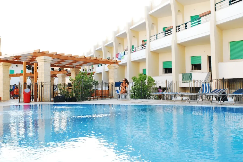 Cala Saracena Resort