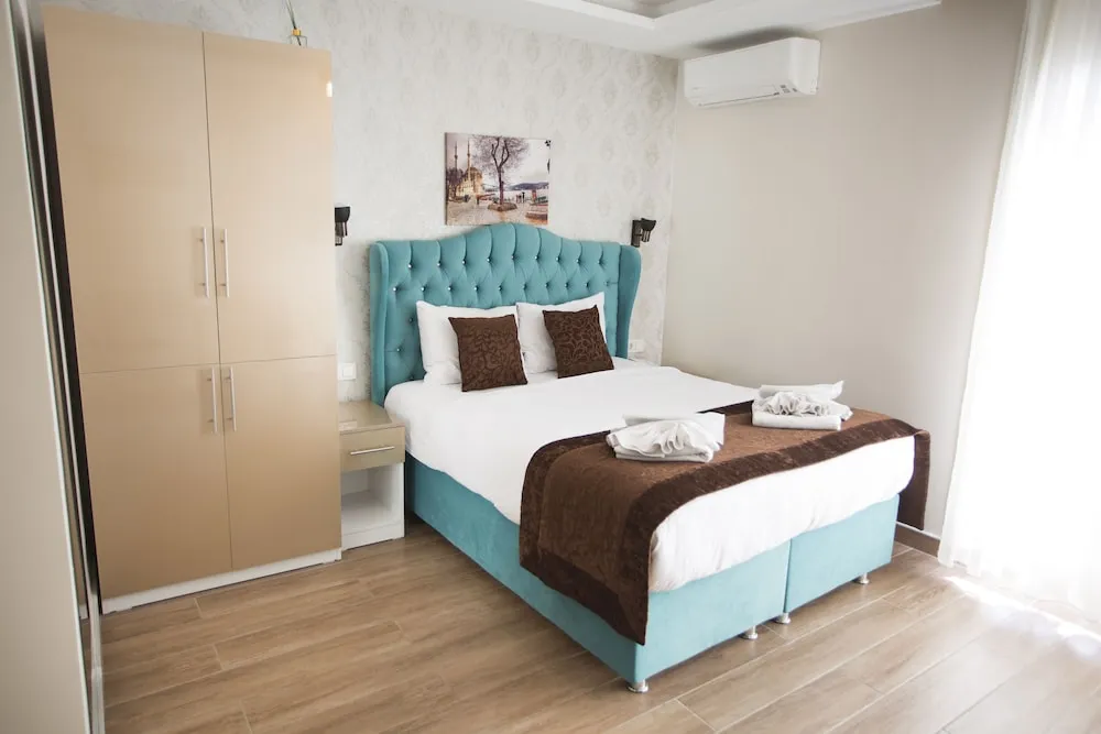 Junior Çatı Katı (Loft), 1 Büyük (Queen) Boy Yatak