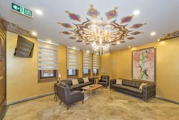 Perapolis Hotel