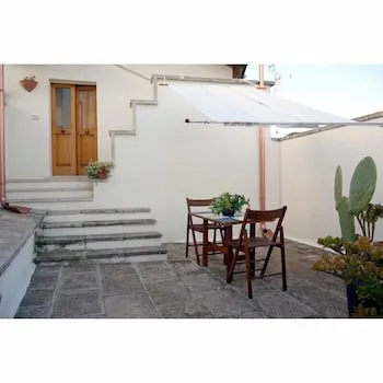 B&B Vico Minghetti